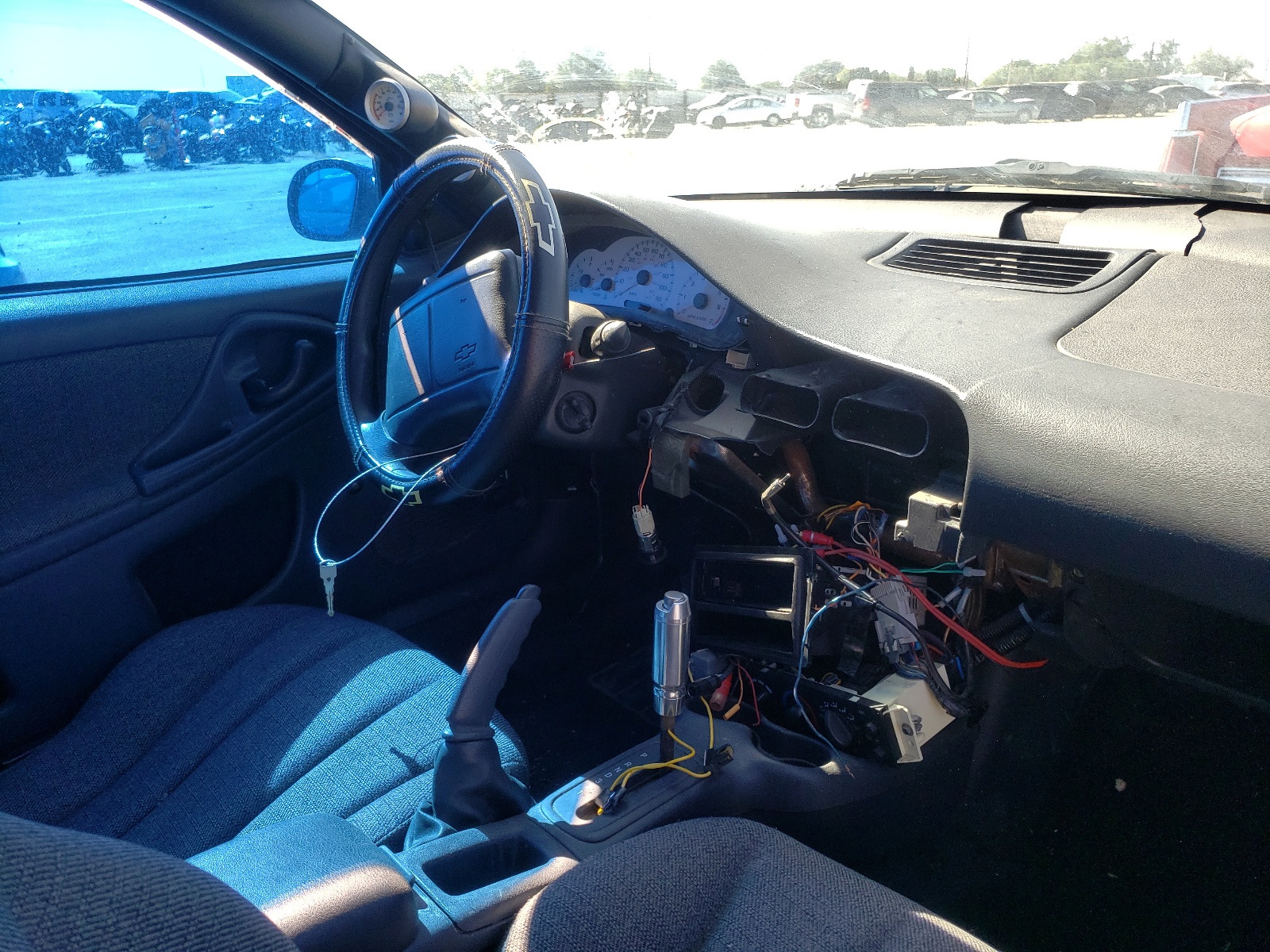 Photo 9 from auction – 2001 CHEVROLET CAVALIER with VIN 1G1JC124917145850