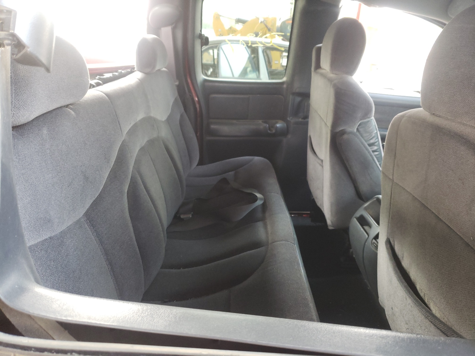 Photo 6 from auction – 2001 GMC NEW SIERRA with VIN 2GTEK19T611388702