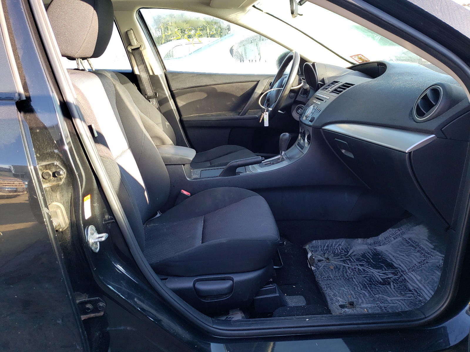 Photo 5 from auction – 2010 MAZDA 3 I with VIN JM1BL1SG8A1160736