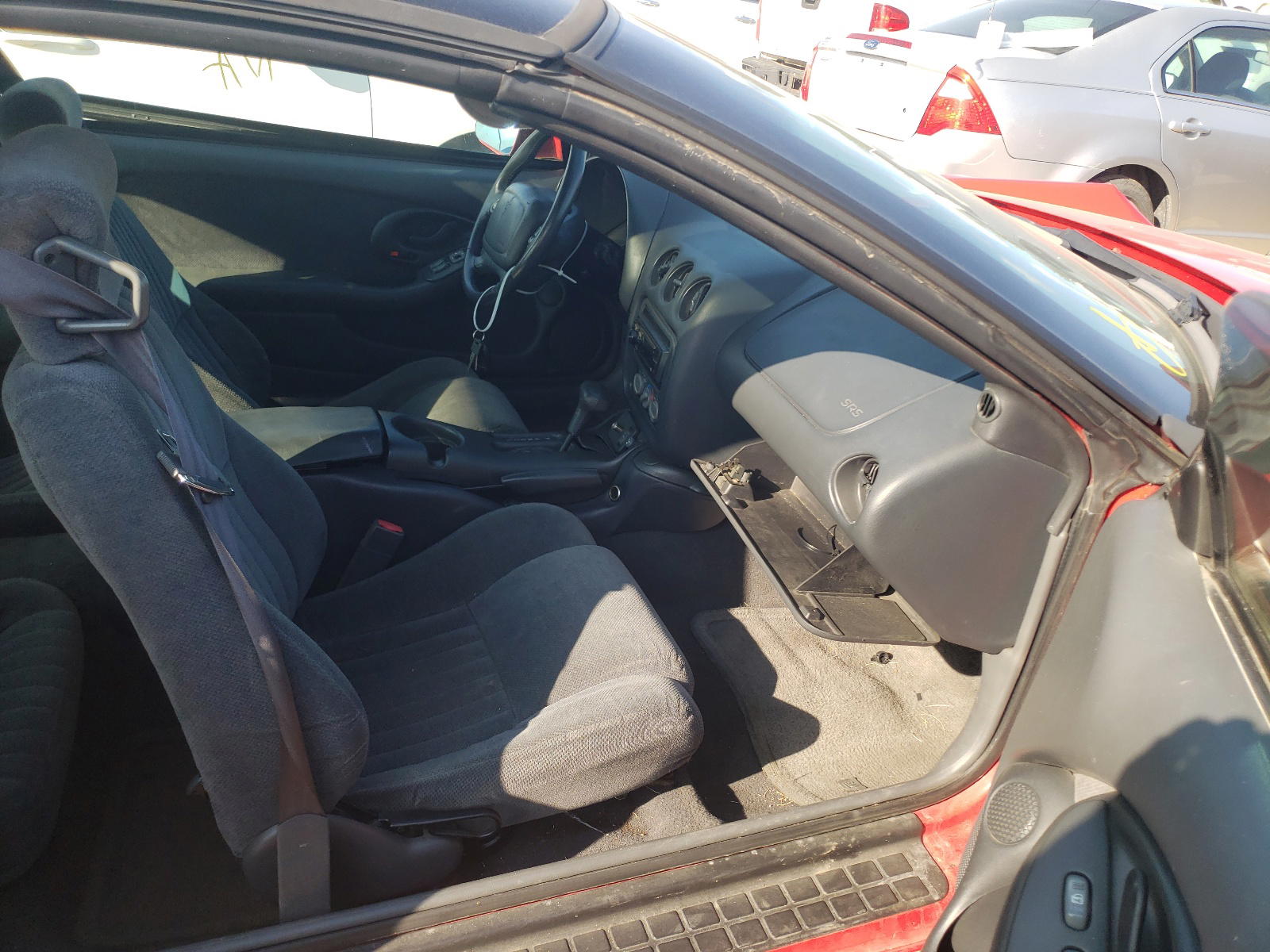 Photo 5 from auction – 1998 PONTIAC FIREBIRD with VIN 2G2FS22K7W2218267