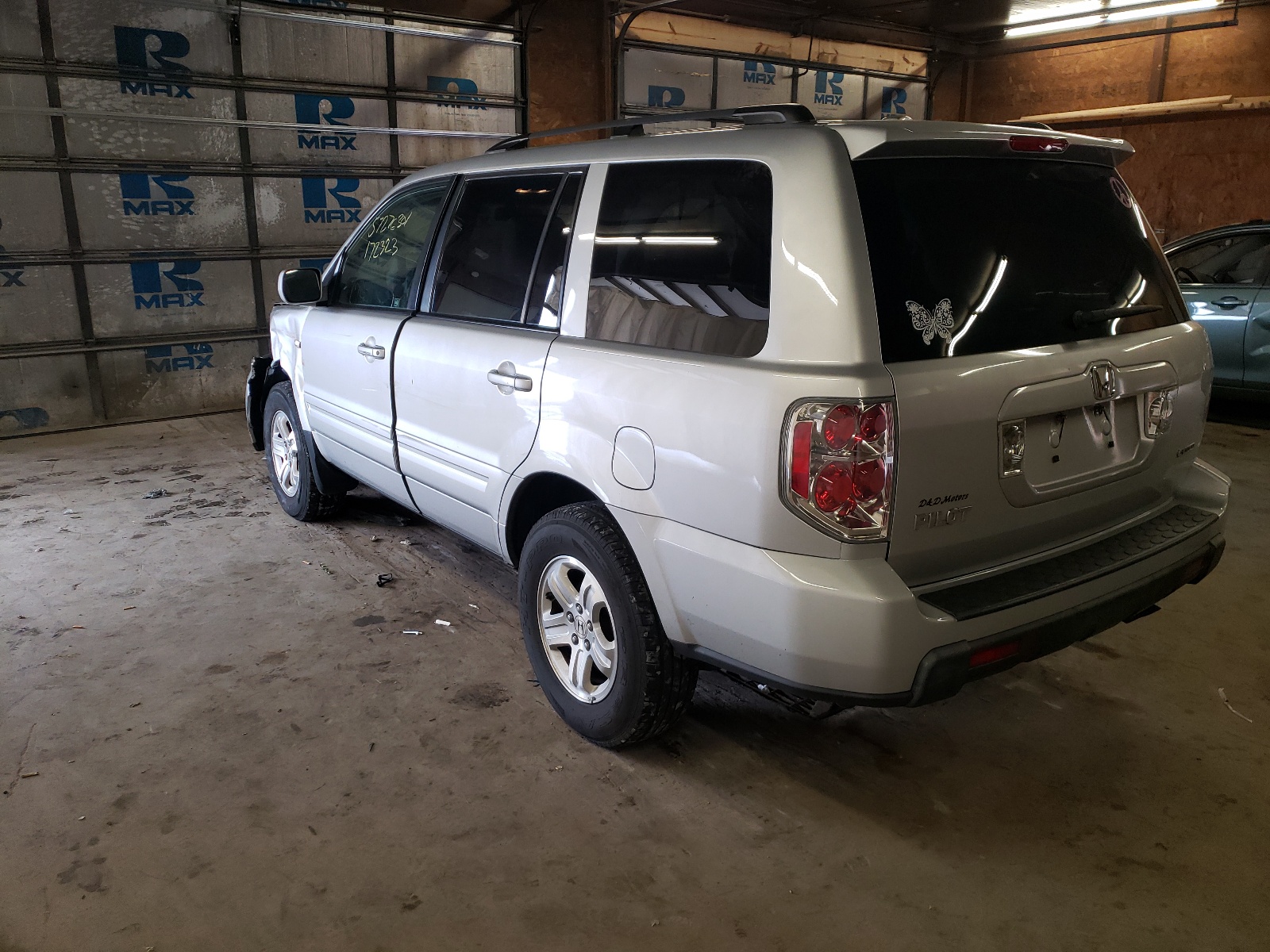 Photo 3 from auction – 2008 HONDA PILOT VP with VIN 5FNYF182X8B040564