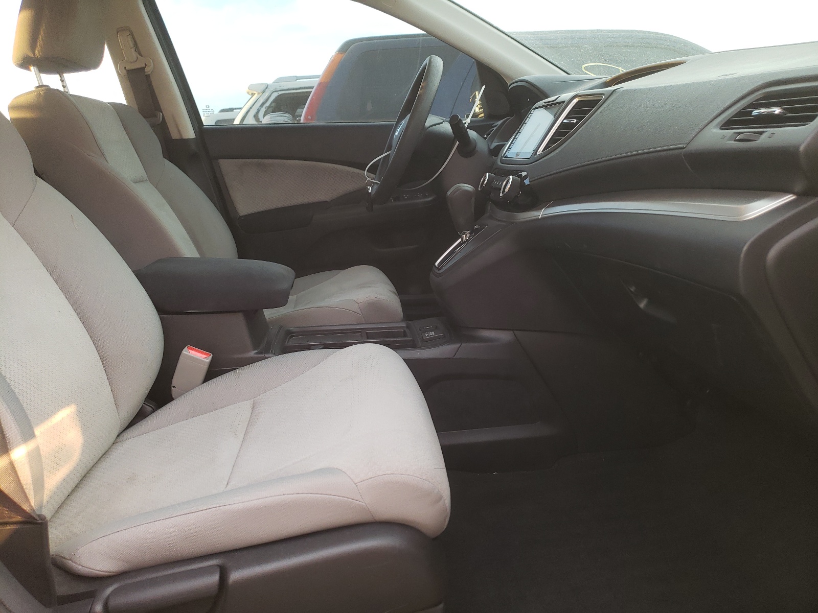 Photo 5 from auction – 2016 HONDA CR-V EX with VIN 2HKRM4H59GH654222