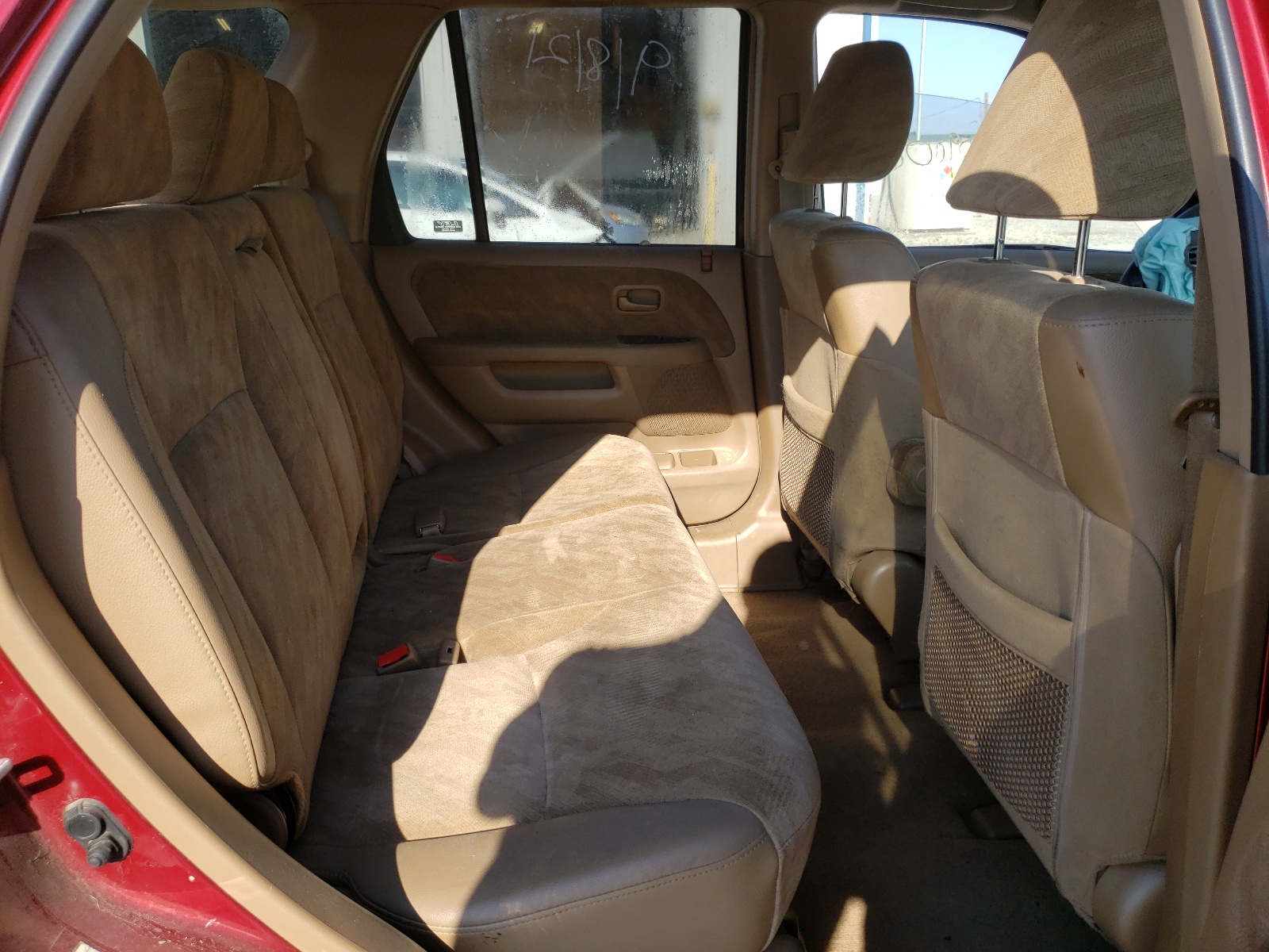 Photo 6 from auction – 2004 HONDA CR-V EX with VIN JHLRD78844C058859