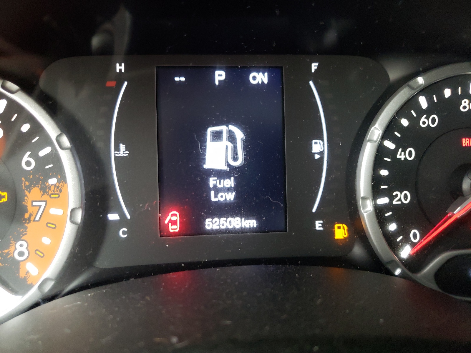 Photo 8 from auction – 2018 JEEP RENEGADE L with VIN ZACCJBBB4JPJ23376