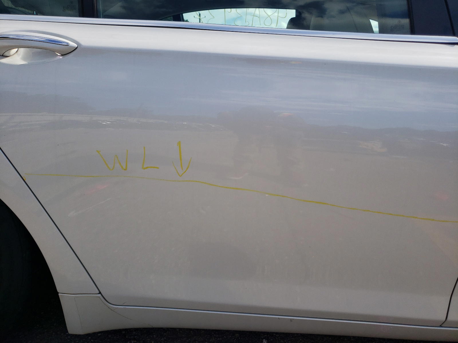 Photo 9 from auction – 2011 BMW 740 LI with VIN WBAKB4C50BC574002