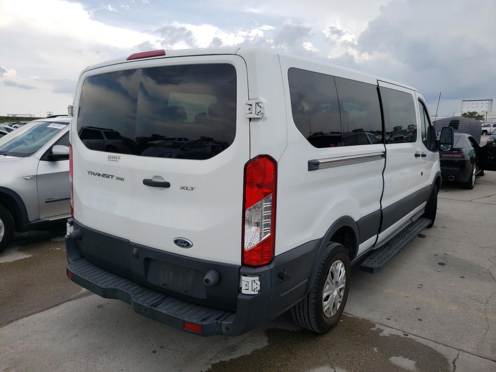 Photo 4 from auction – 2016 FORD TRANSIT T- with VIN 1FBZX2YM1GKB08460