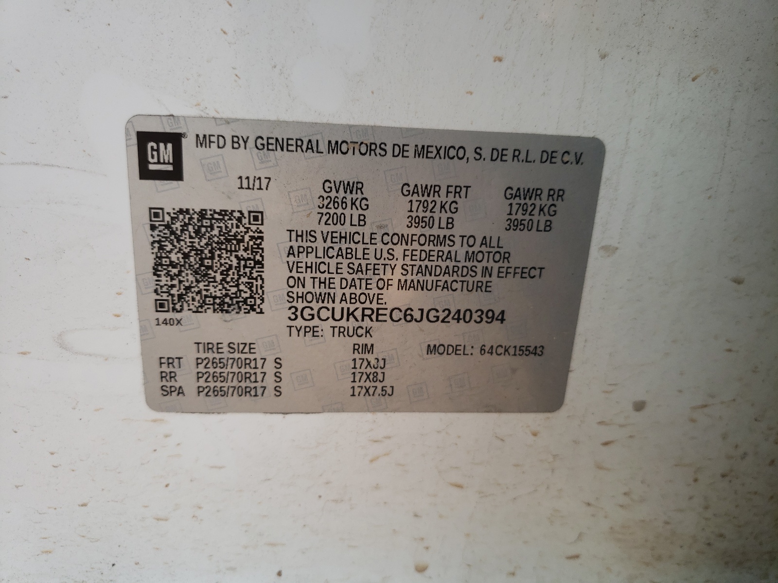 Photo 10 from auction – 2018 CHEVROLET SILVERADO with VIN 3GCUKREC6JG240394