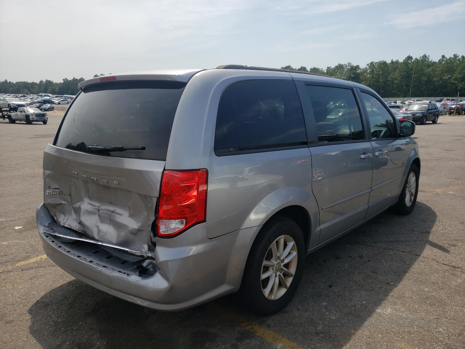 Photo 4 from auction – 2014 DODGE GRAND CARA with VIN 2C4RDGCG7ER289131