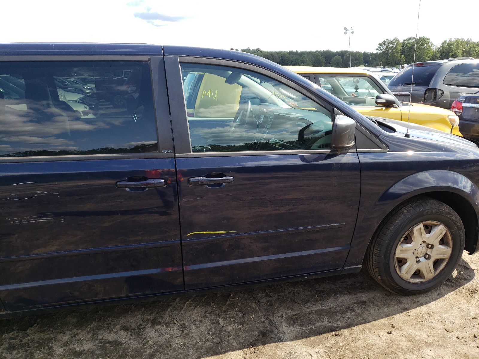 Photo 9 from auction – 2012 DODGE GRAND CARA with VIN 2C4RDGBG7CR275793