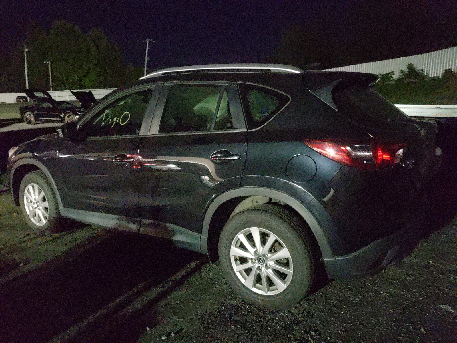 Photo 3 from auction – 2015 MAZDA CX-5 TOURI with VIN JM3KE4CY0F0464487