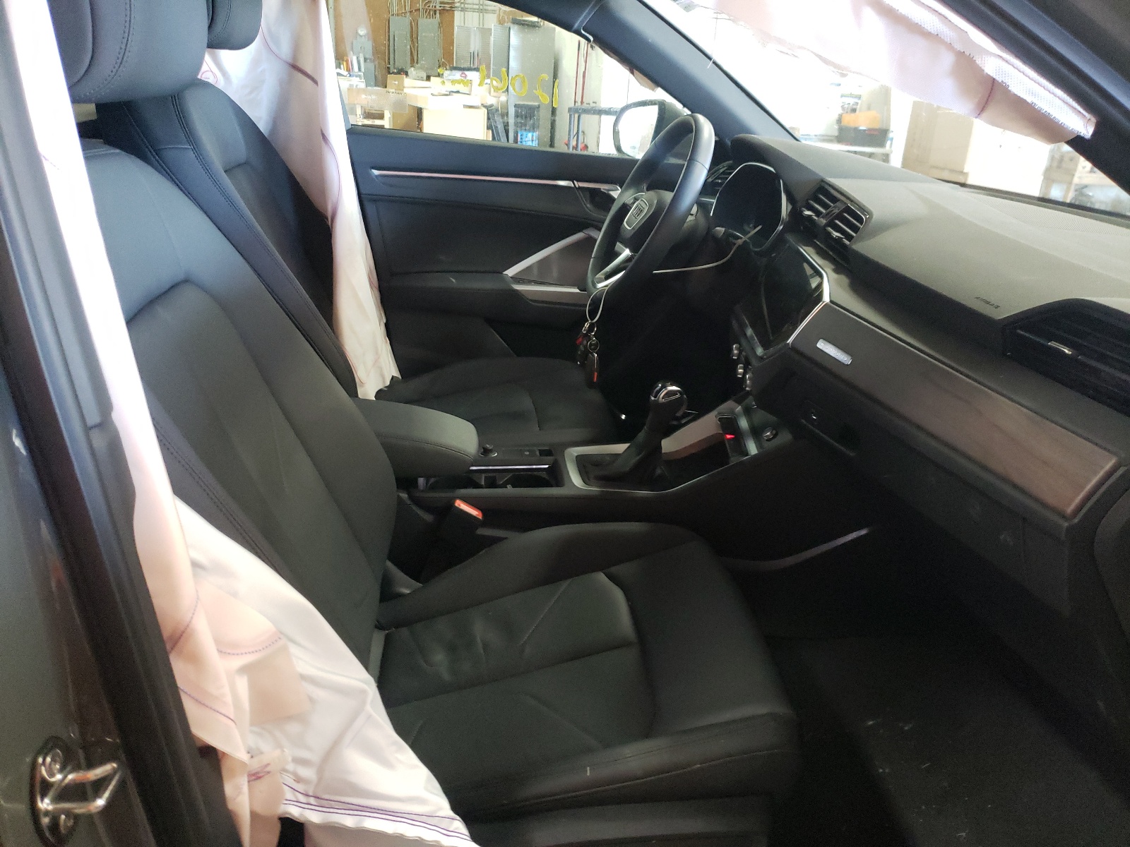 Photo 5 from auction – 2019 AUDI Q3 PREMIUM with VIN WA1BECF34K1067074