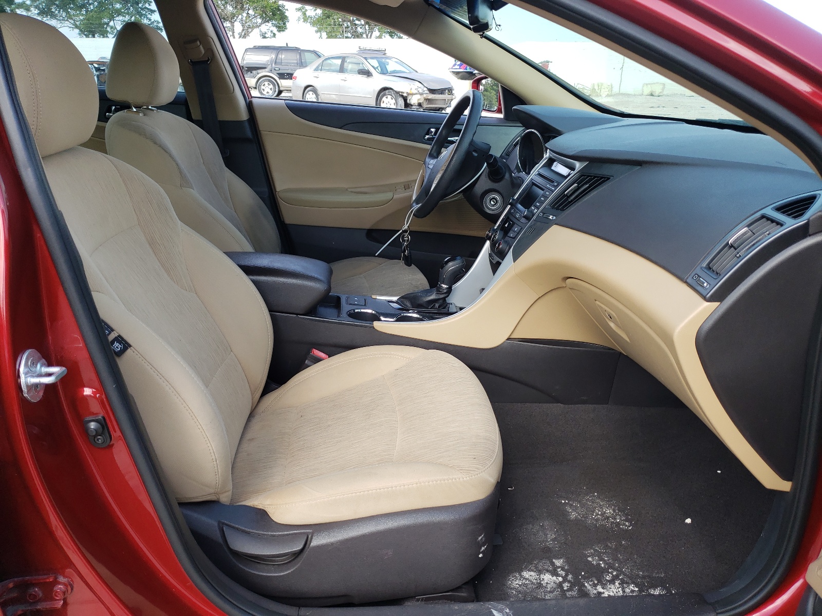 Photo 5 from auction – 2014 HYUNDAI SONATA GLS with VIN 5NPEB4AC3EH886762