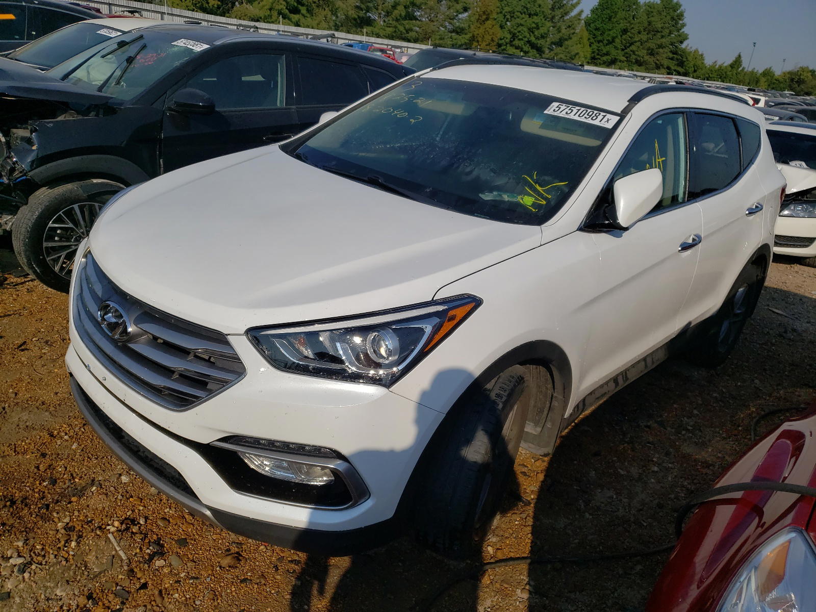 Photo 2 from auction – 2017 HYUNDAI SANTA FE S with VIN 5NMZU3LB9HH018969