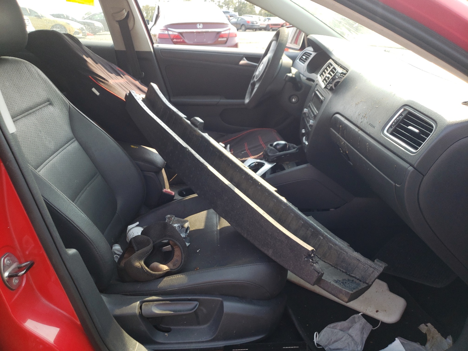 Photo 5 from auction – 2012 VOLKSWAGEN JETTA SE with VIN 3VWDP7AJ0CM318440