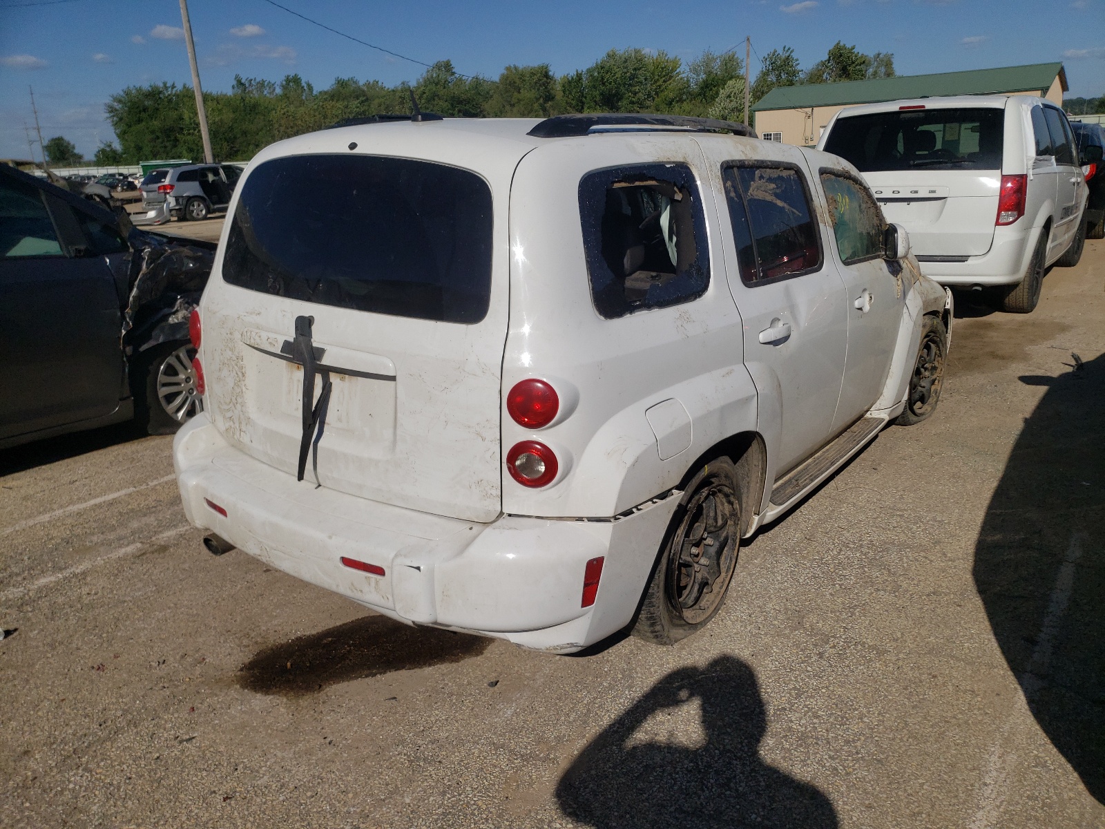 Photo 4 from auction – 2010 CHEVROLET HHR LT with VIN 3GNBABDB6AS549667