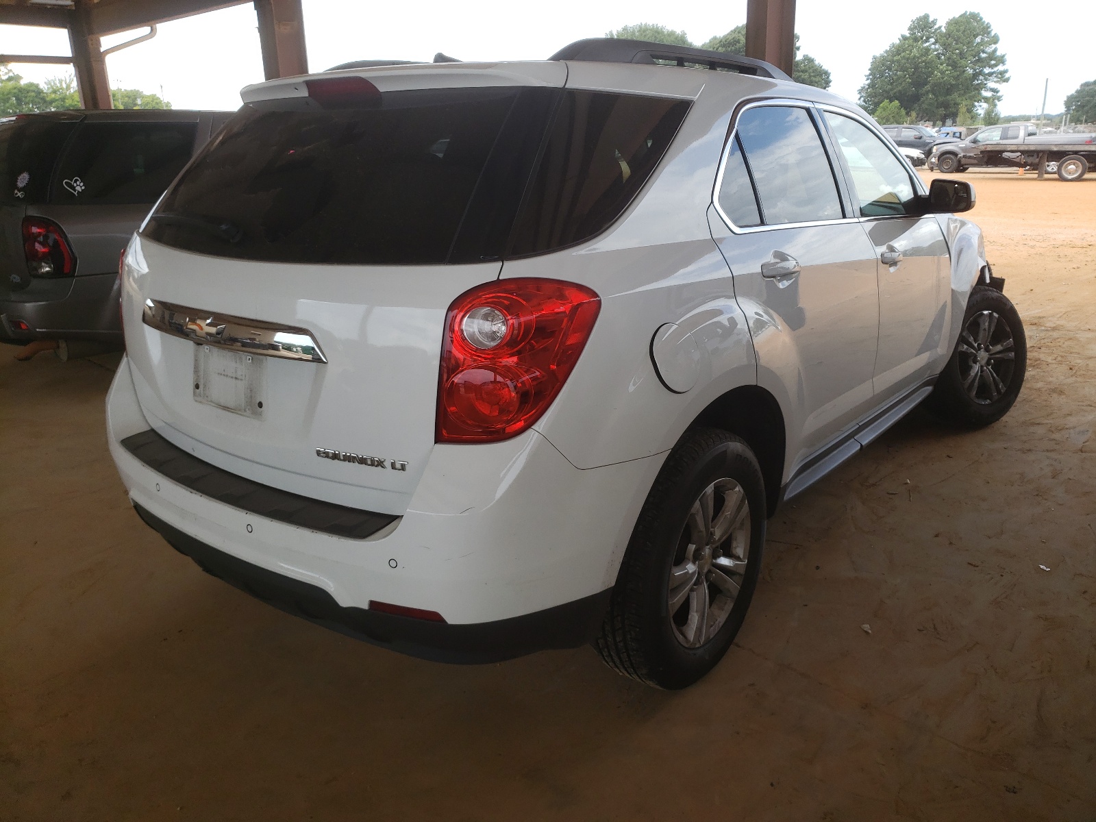 Photo 4 from auction – 2014 CHEVROLET EQUINOX LT with VIN 2GNALCEK8E6315772
