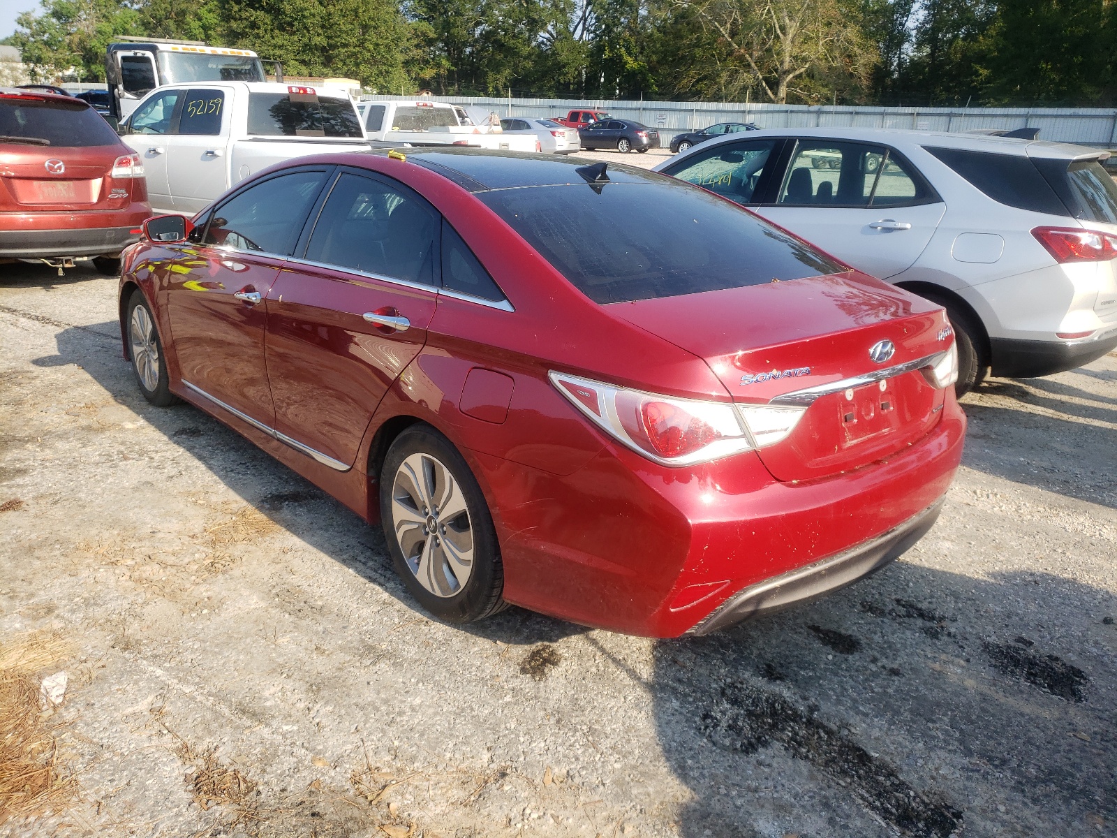 Photo 3 from auction – 2015 HYUNDAI SONATA HYB with VIN KMHEC4A45FA129212