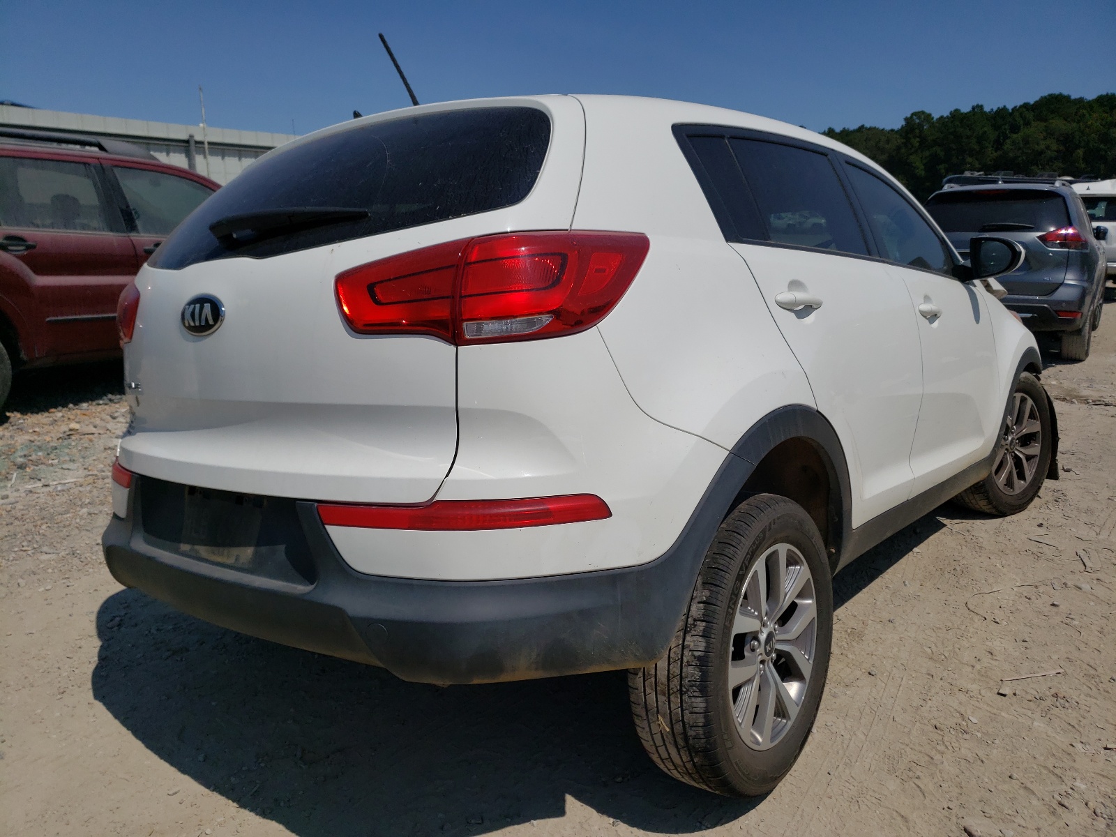 Photo 4 from auction – 2016 KIA SPORTAGE L with VIN KNDPB3AC8G7794475