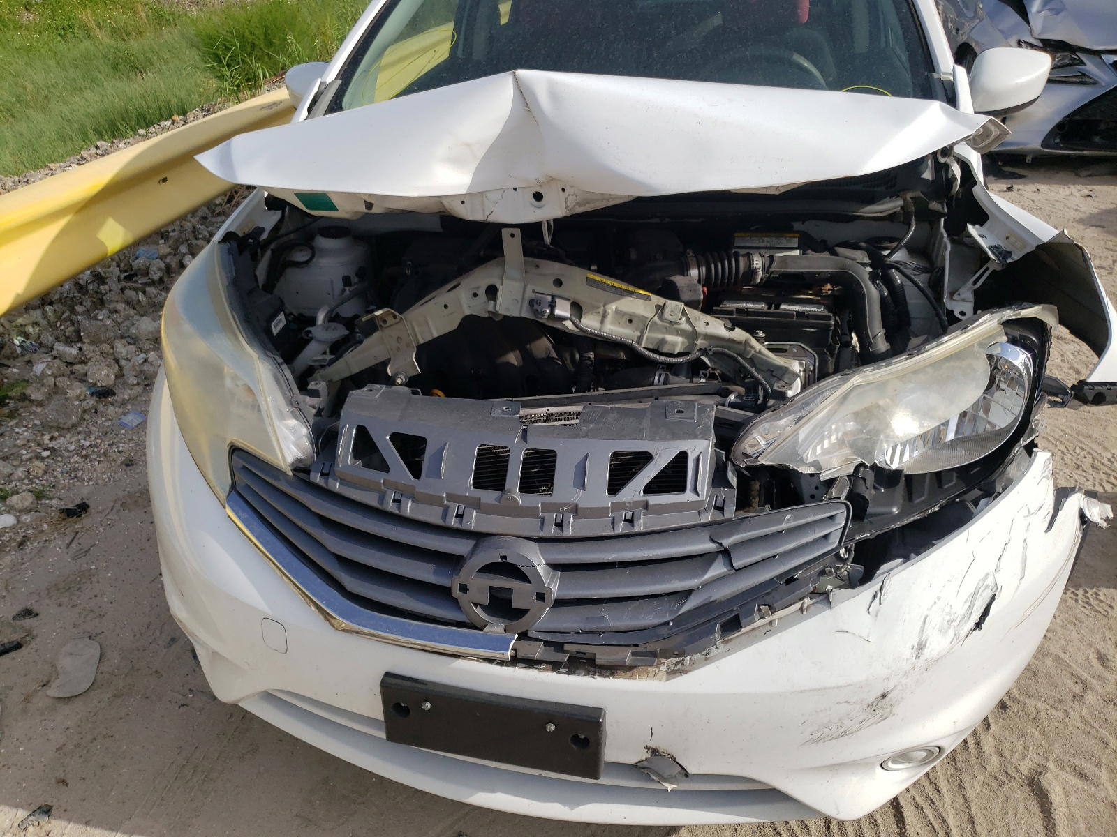 Photo 9 from auction – 2015 NISSAN VERSA NOTE with VIN 3N1CE2CP6FL428849