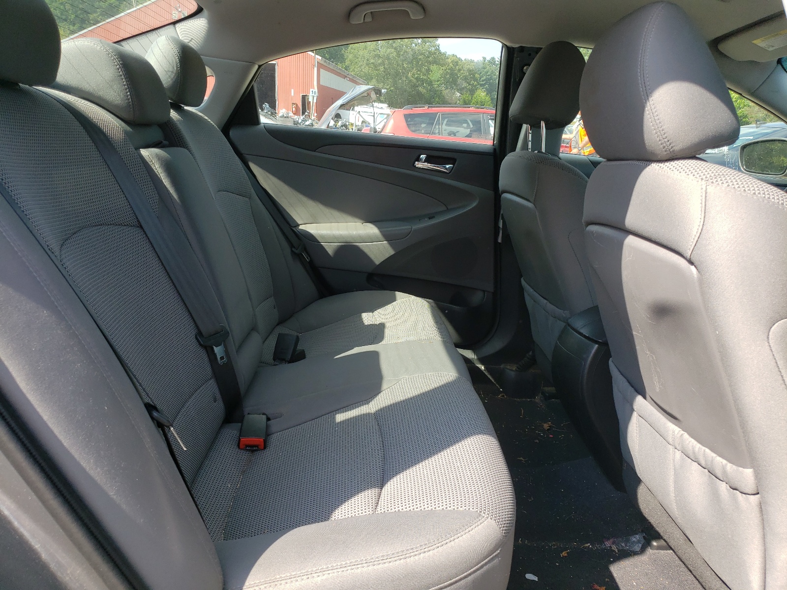 Photo 6 from auction – 2013 HYUNDAI SONATA GLS with VIN 5NPEB4AC2DH746992