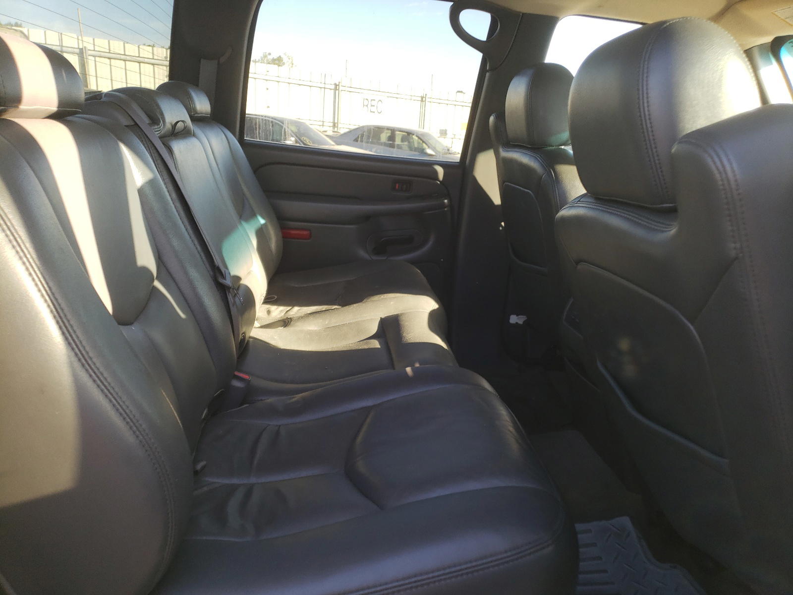 Photo 6 from auction – 2007 CHEVROLET SILVERADO with VIN 1GCHK23U77F143042