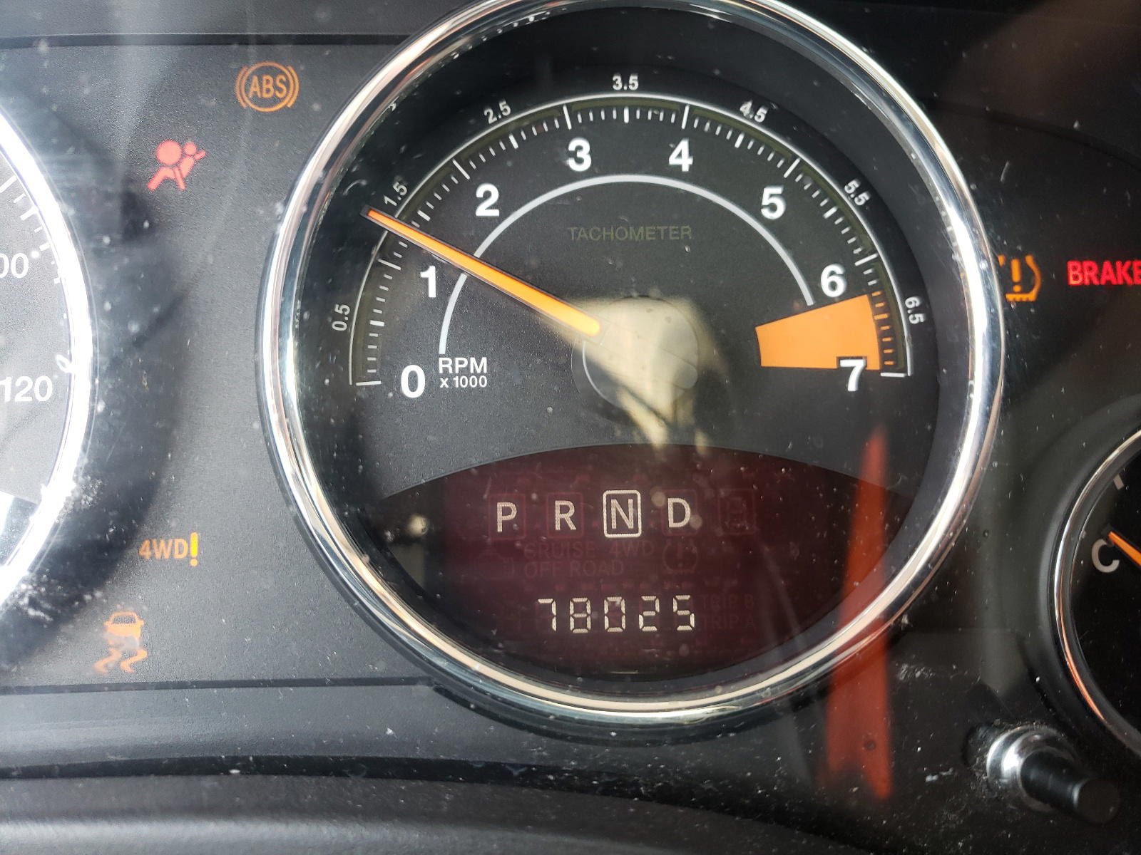 Photo 8 from auction – 2016 JEEP COMPASS LA with VIN 1C4NJDEB3GD572607
