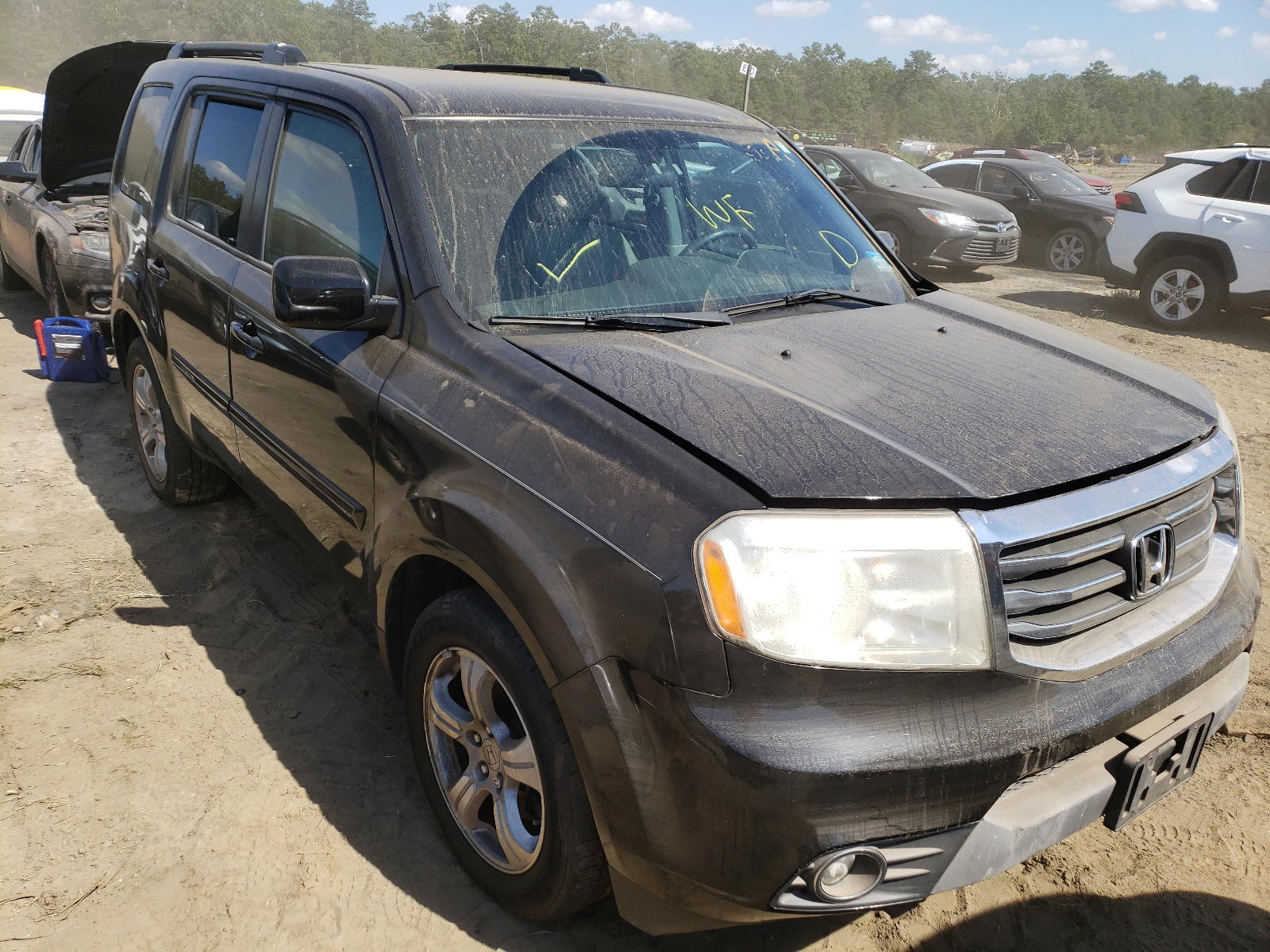 HONDA PILOT EX 2014 with VIN 5FNYF4H48EB011823 - Photo from auction