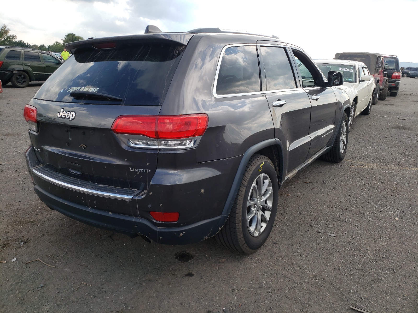 Photo 4 from auction – 2014 JEEP GRAND CHER with VIN 1C4RJFBG5EC232424
