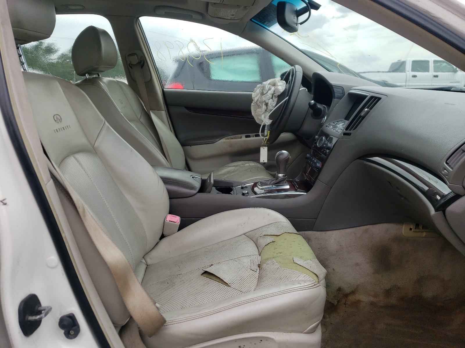 Photo 19 from auction – 2012 INFINITI G37 BASE with VIN JN1CV6AP8CM933139