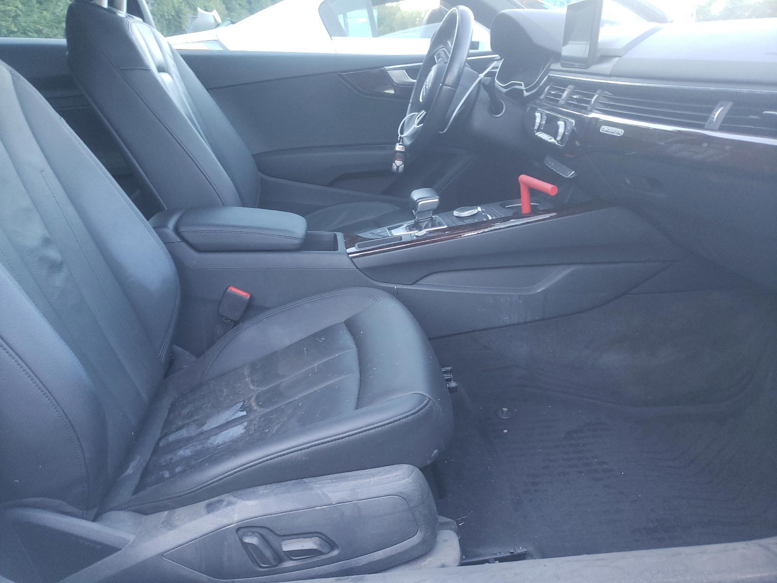Photo 5 from auction – 2018 AUDI A5 PREMIUM with VIN WAUPNAF53JA005789