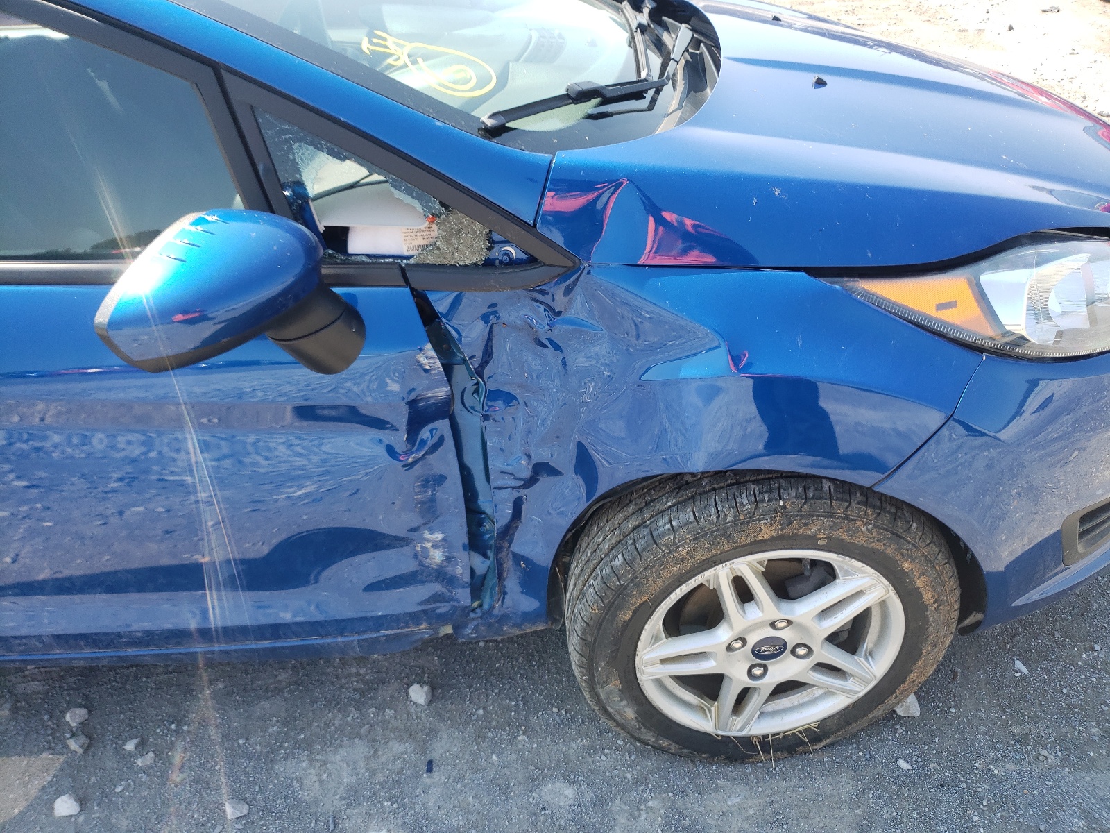 Photo 9 from auction – 2018 FORD FIESTA SE with VIN 3FADP4BJ4JM139224