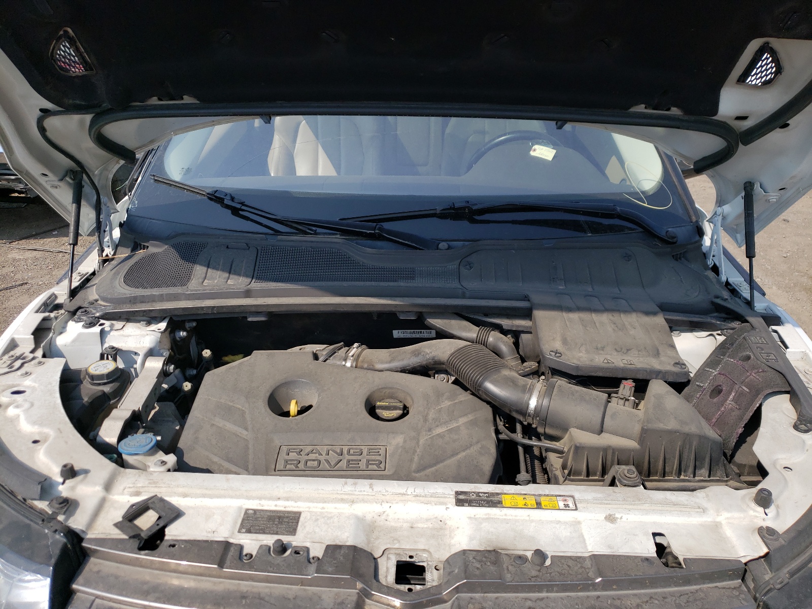 Photo 7 from auction – 2014 LAND ROVER RANGE ROVE with VIN SALVP1BG1EH874599