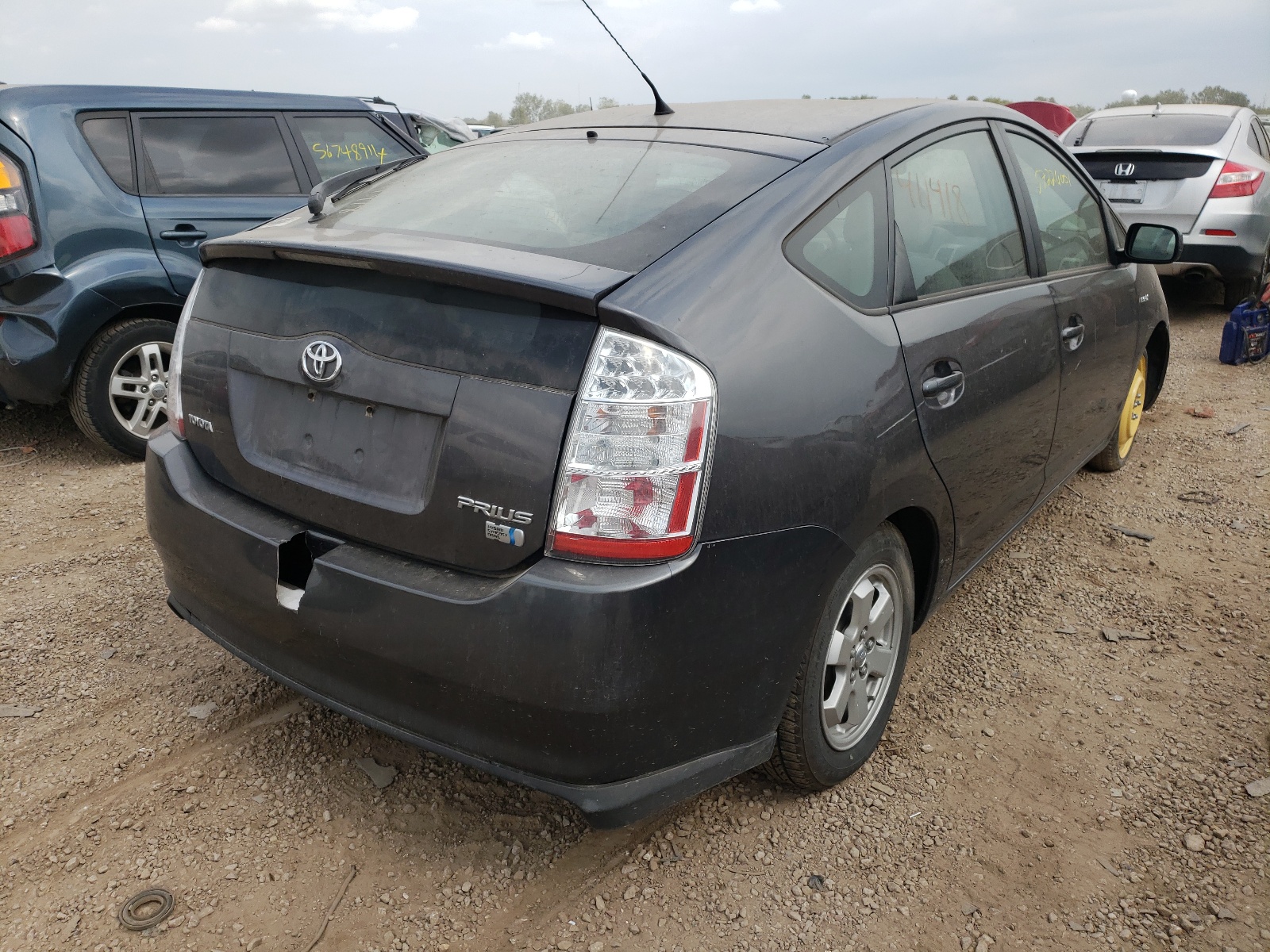 Photo 4 from auction – 2006 TOYOTA PRIUS with VIN JTDKB20U563199684