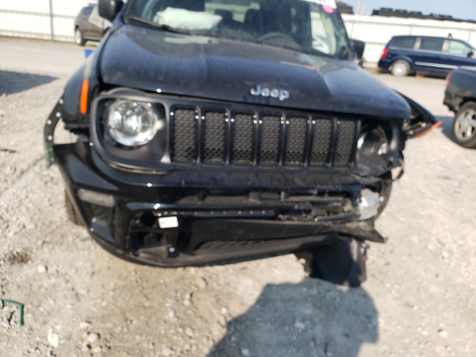 Photo 9 from auction – 2021 JEEP RENEGADE S with VIN ZACNJDAB1MPM41336