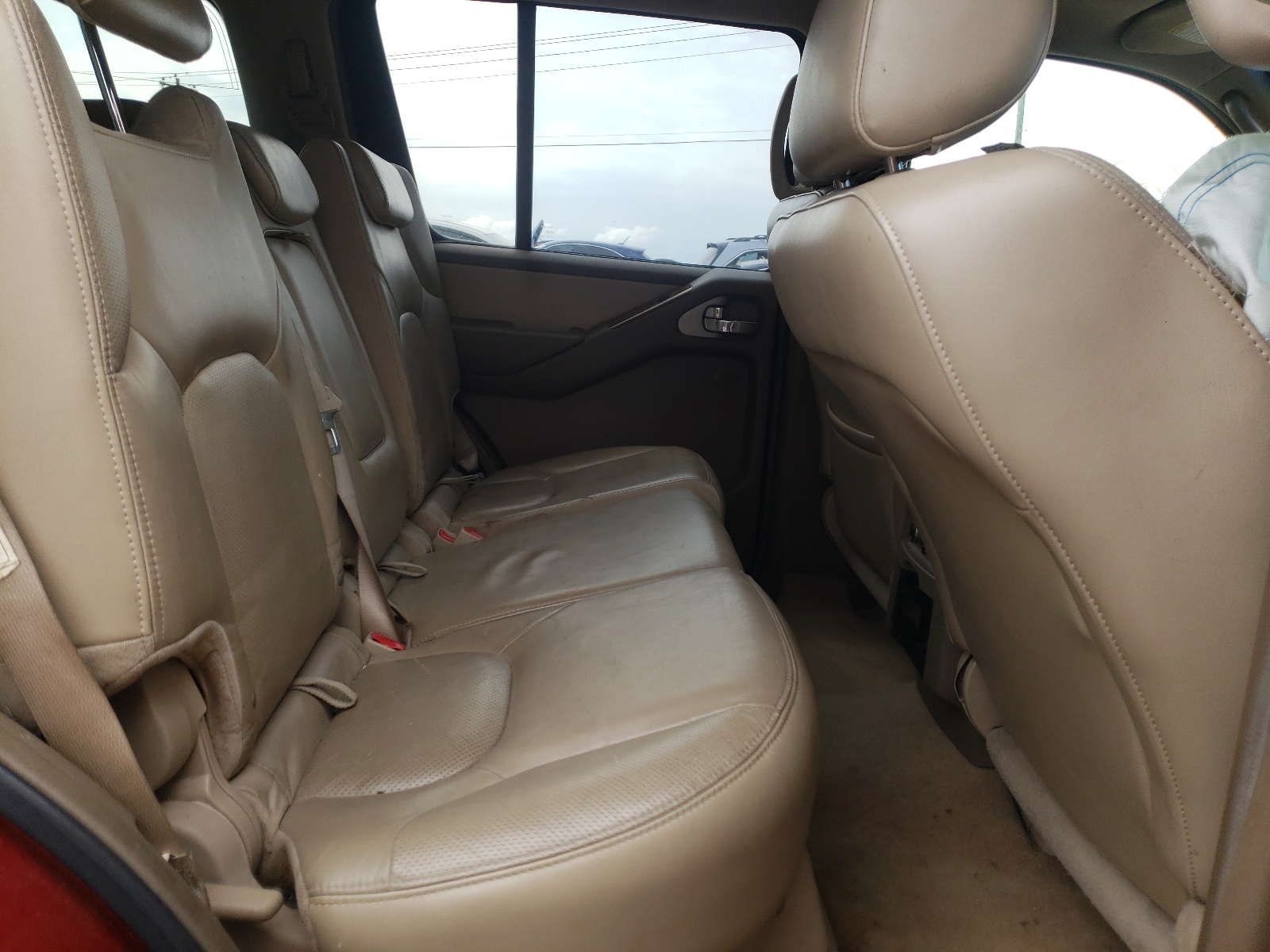 Photo 6 from auction – 2006 NISSAN PATHFINDER with VIN 5N1AR18W76C600123