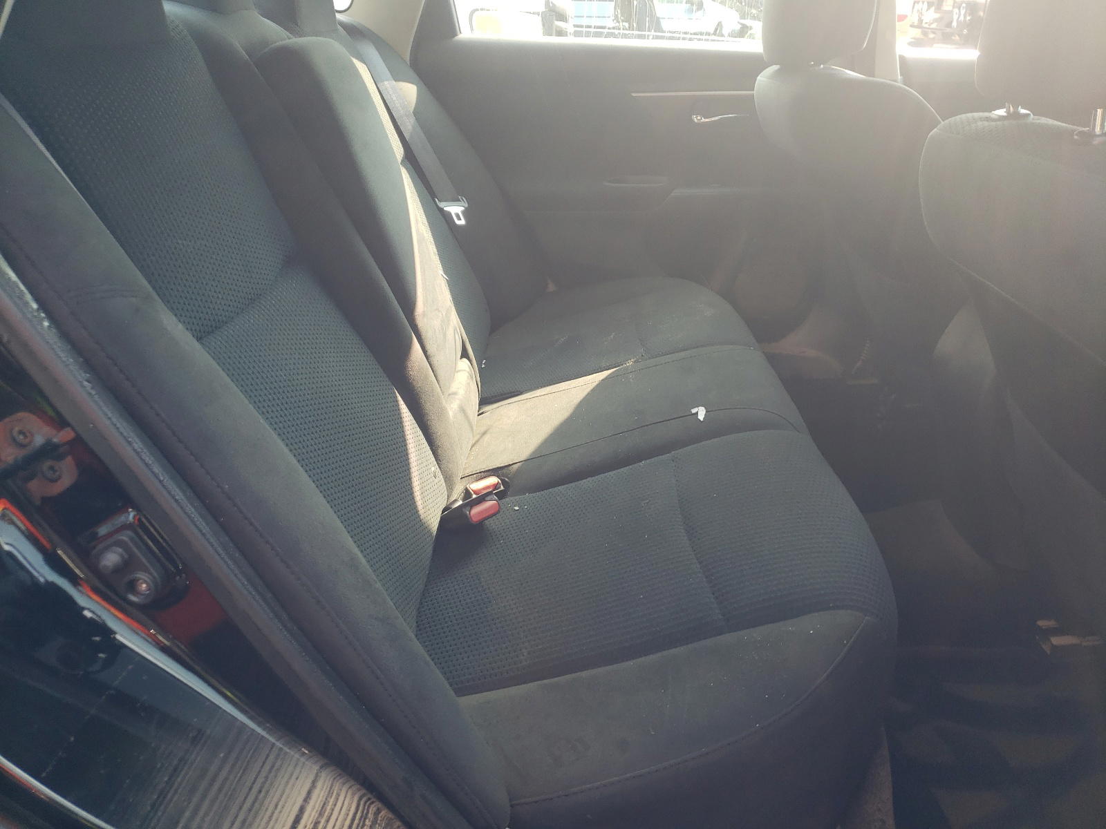 Photo 6 from auction – 2015 NISSAN ALTIMA with VIN 1N4AL3AP1FC197010