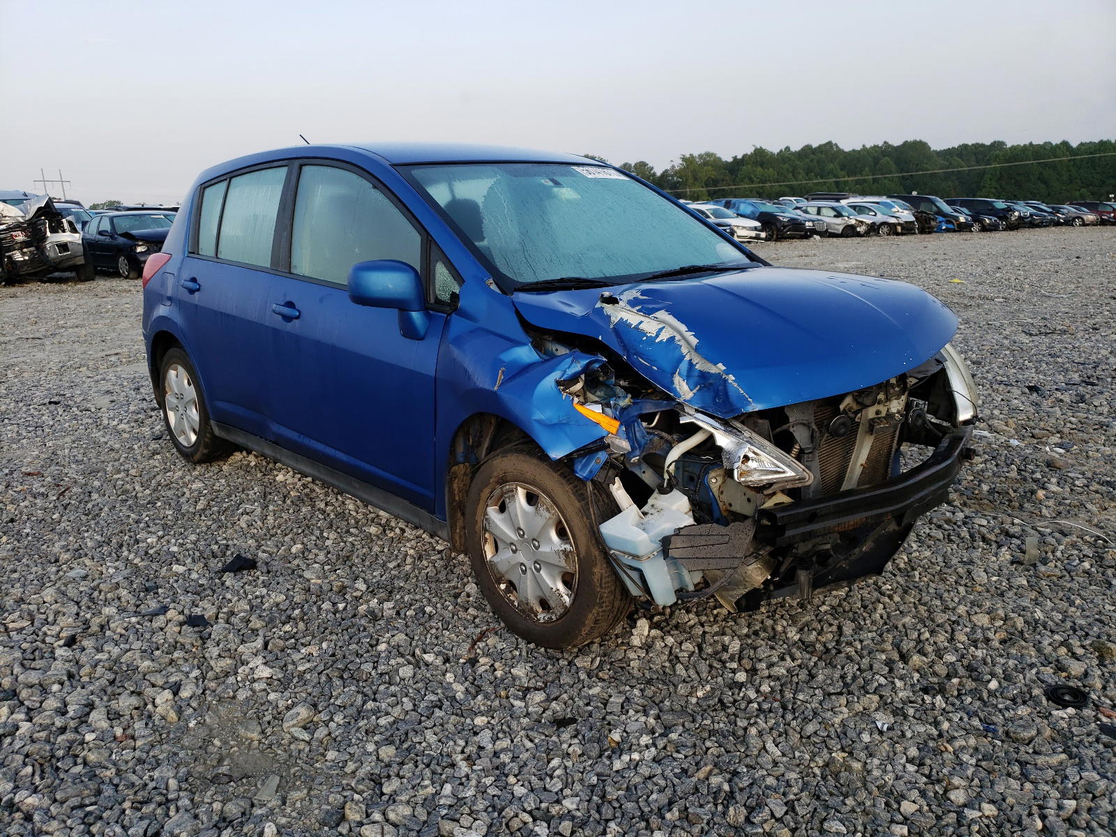 NISSAN VERSA S 2007 with VIN 3N1BC13E27L437382 - Photo from auction