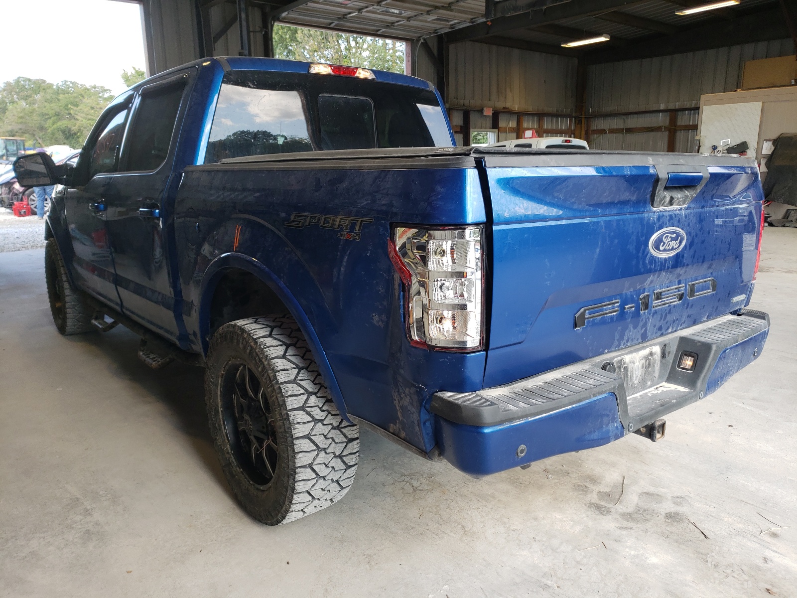 Photo 3 from auction – 2018 FORD F150 SUPER with VIN 1FTEW1EG1JFA31353