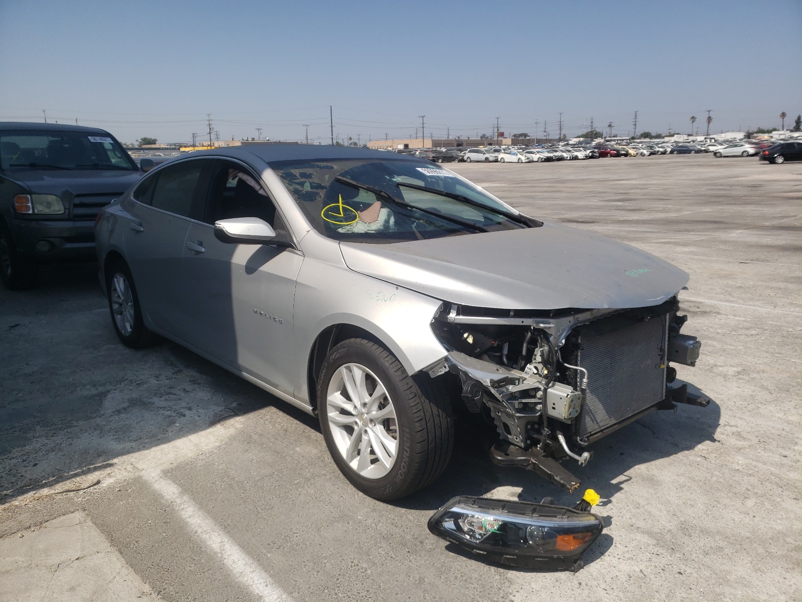 Photo 1 from auction – 2018 CHEVROLET MALIBU LT with VIN 1G1ZD5ST0JF270353
