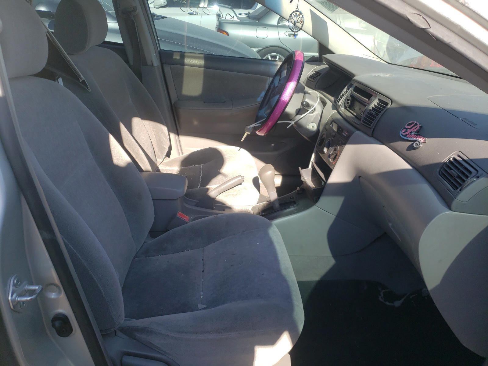 Photo 5 from auction – 2003 TOYOTA COROLLA CE with VIN 2T1BR32E03C041120