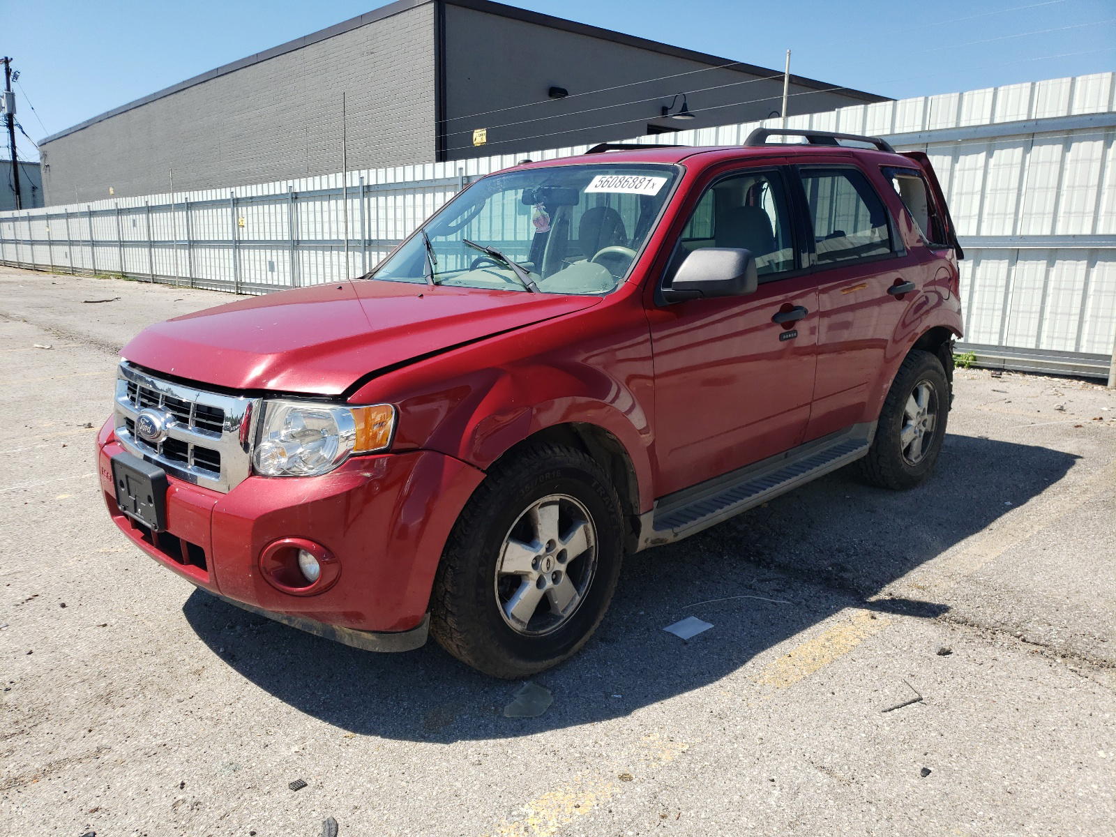 Photo 2 from auction – 2010 FORD ESCAPE XLT with VIN 1FMCU9D76AKB54887