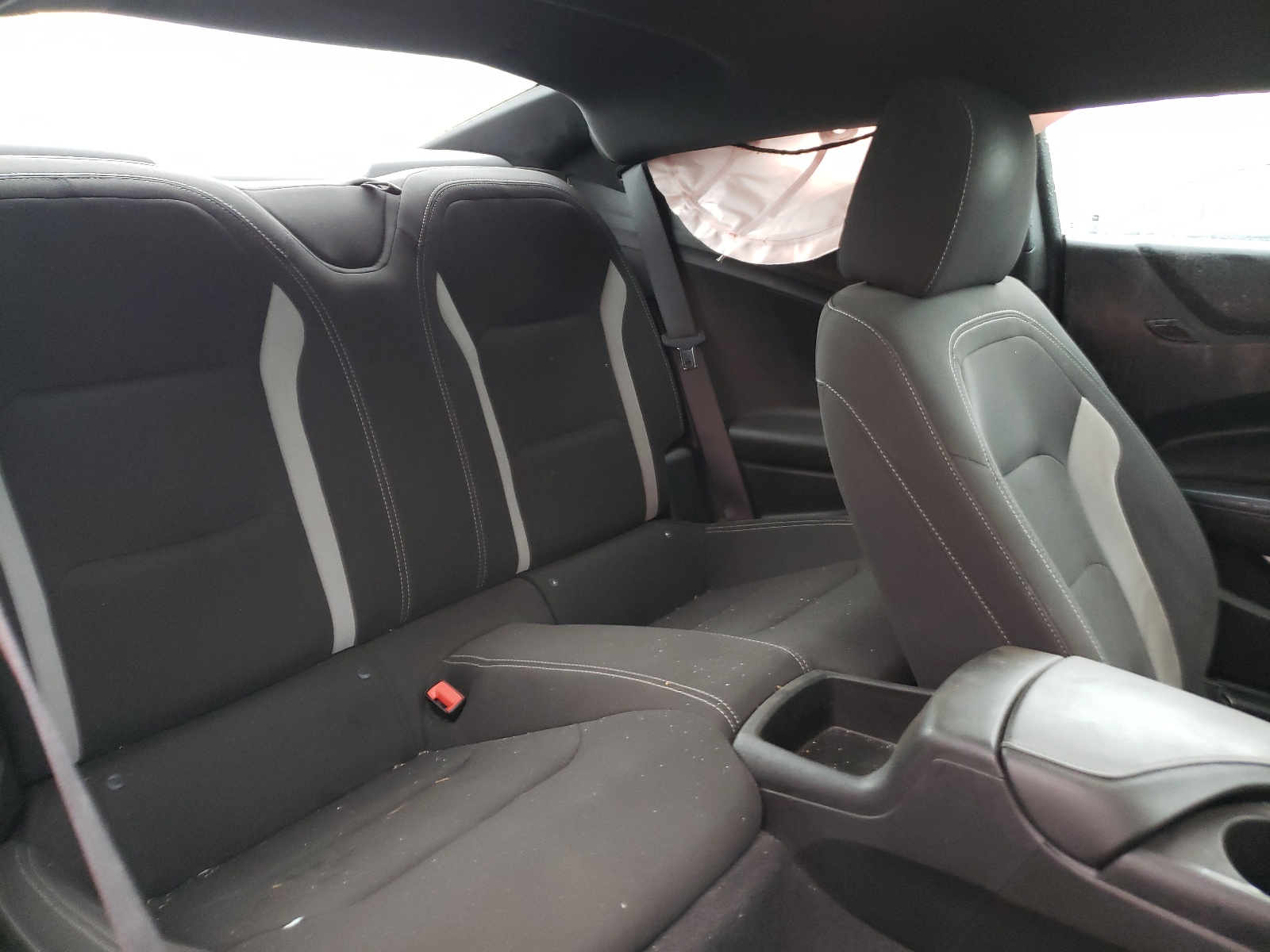 Photo 6 from auction – 2018 CHEVROLET CAMARO LT with VIN 1G1FB1RX5J0186218