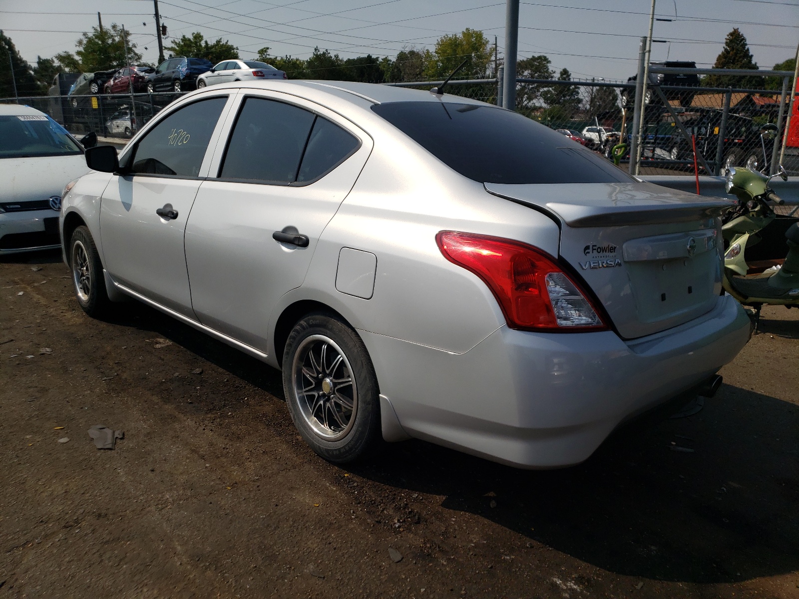 Photo 3 from auction – 2017 NISSAN VERSA S with VIN 3N1CN7AP2HL904369
