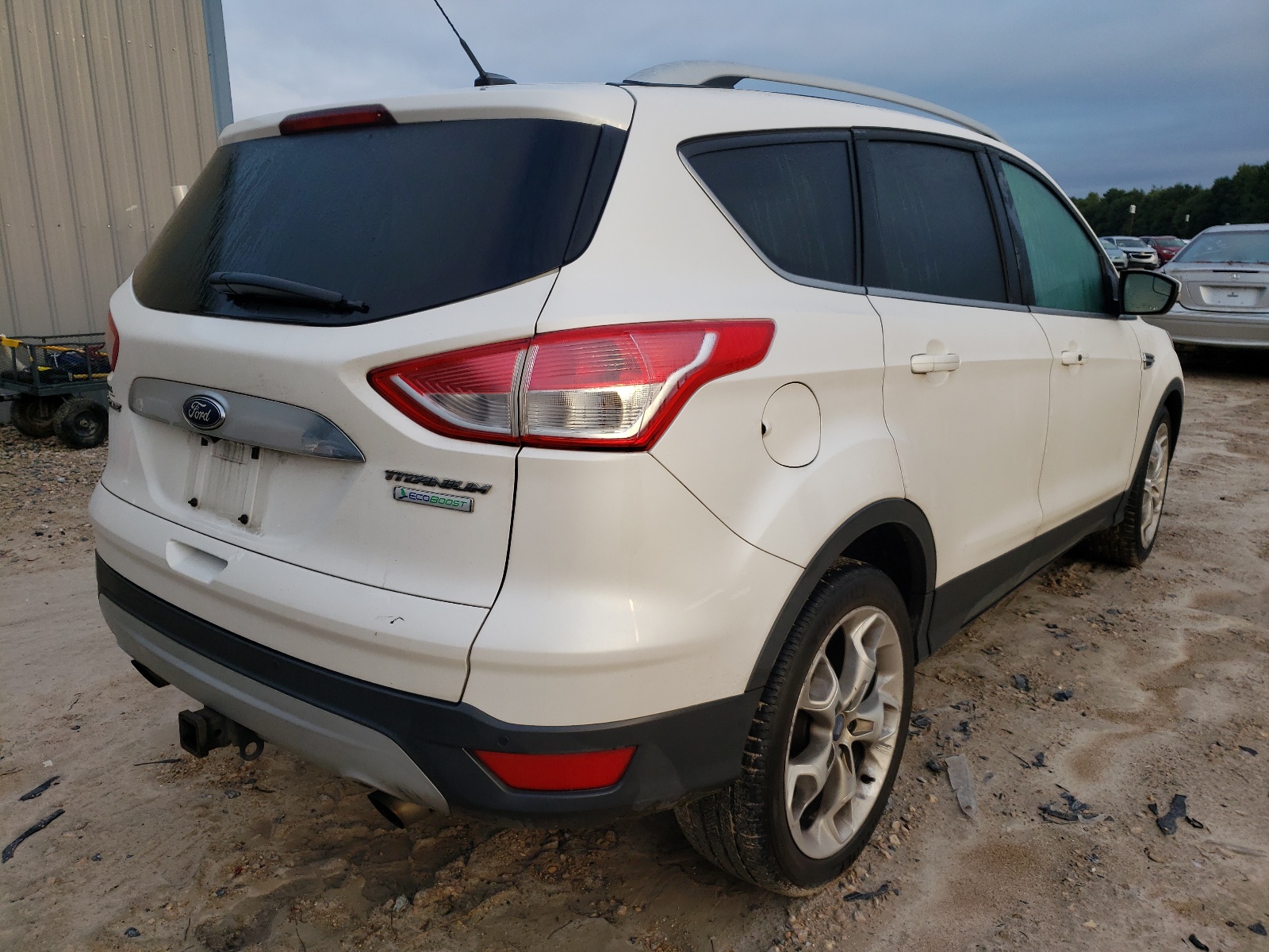 Zdjęcie 4 z aukcji – 2015 FORD ESCAPE TIT z VIN 1FMCU0J95FUB80099