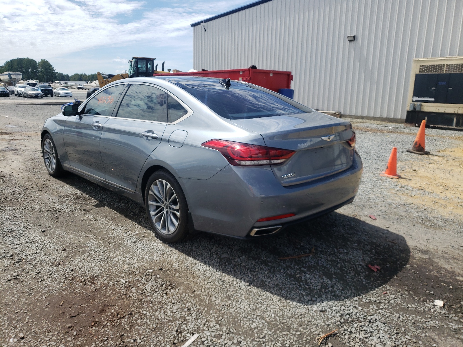 Photo 3 from auction – 2016 HYUNDAI GENESIS 3. with VIN KMHGN4JE8GU125828