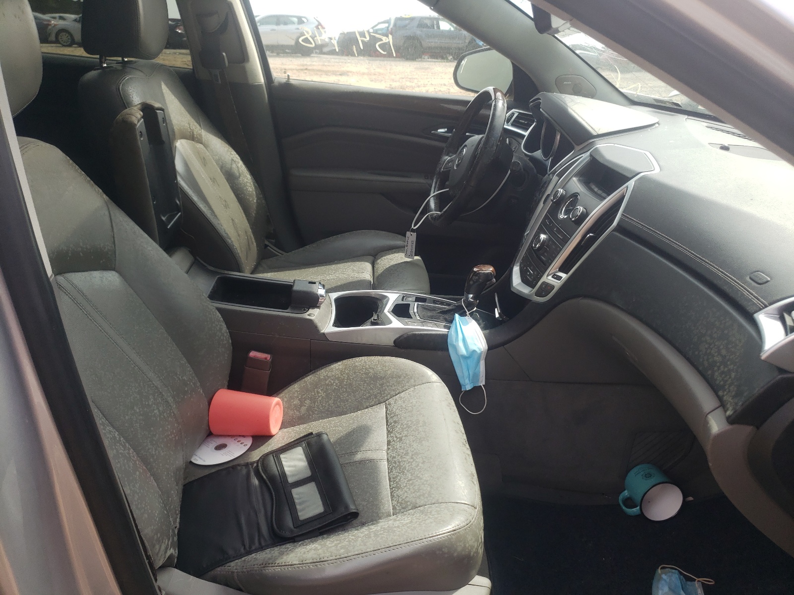 Photo 5 from auction – 2011 CADILLAC SRX LUXURY with VIN 3GYFNAEY4BS625426