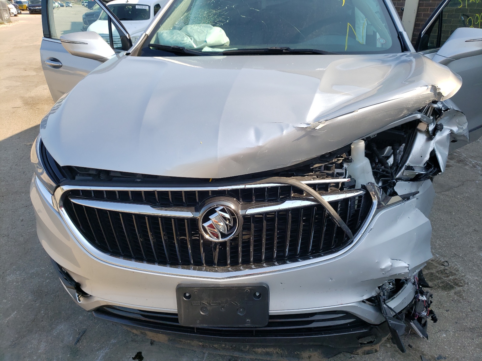 Photo 7 from auction – 2018 BUICK ENCLAVE ES with VIN 5GAERBKW6JJ207630