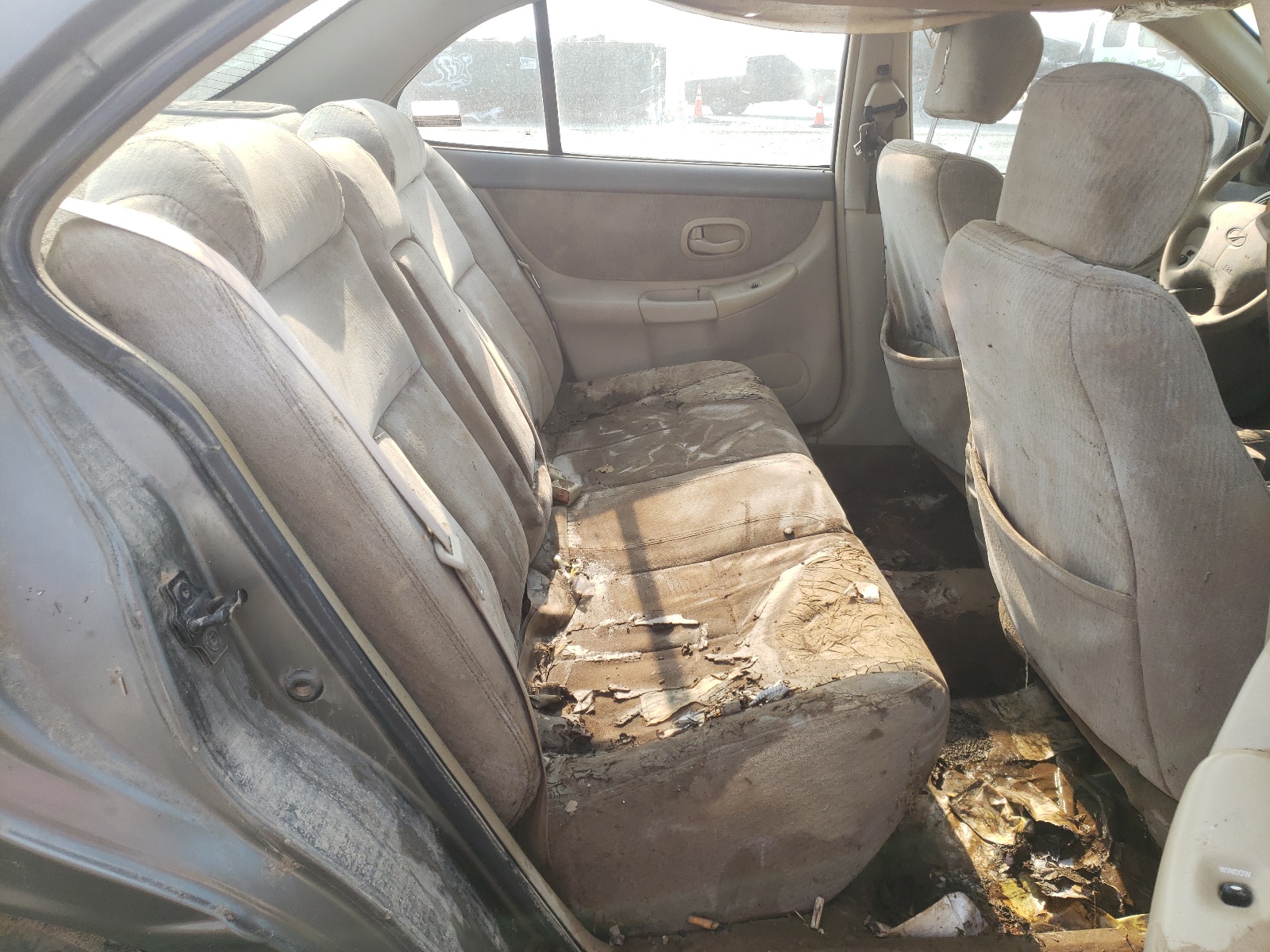 Photo 6 from auction – 1998 OLDSMOBILE INTRIGUE with VIN 1G3WH52K5WF350762