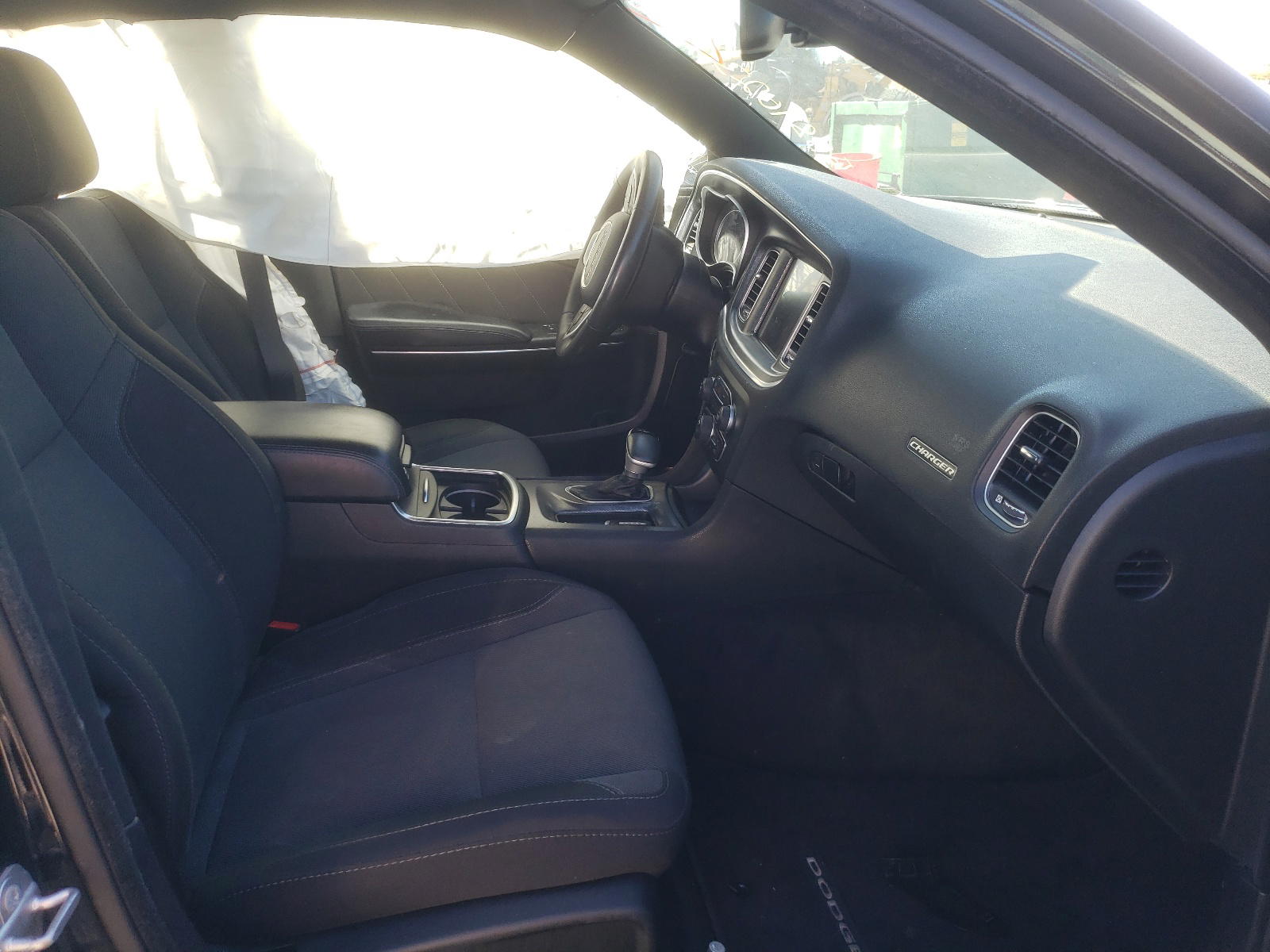 Photo 5 from auction – 2016 DODGE CHARGER SX with VIN 2C3CDXHG9GH187261