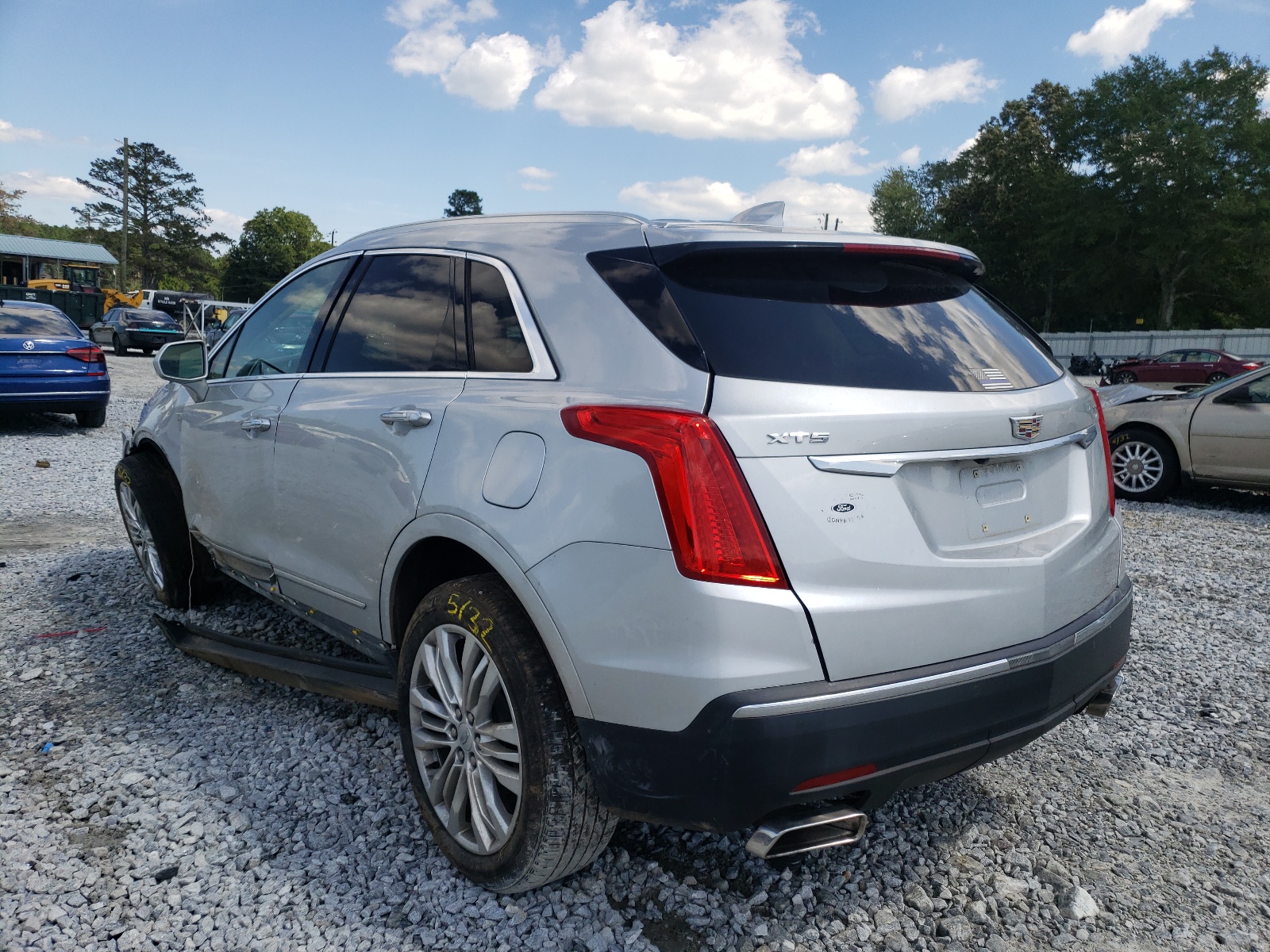 Photo 3 from auction – 2018 CADILLAC XT5 PREMIU with VIN 1GYKNERS5JZ214047